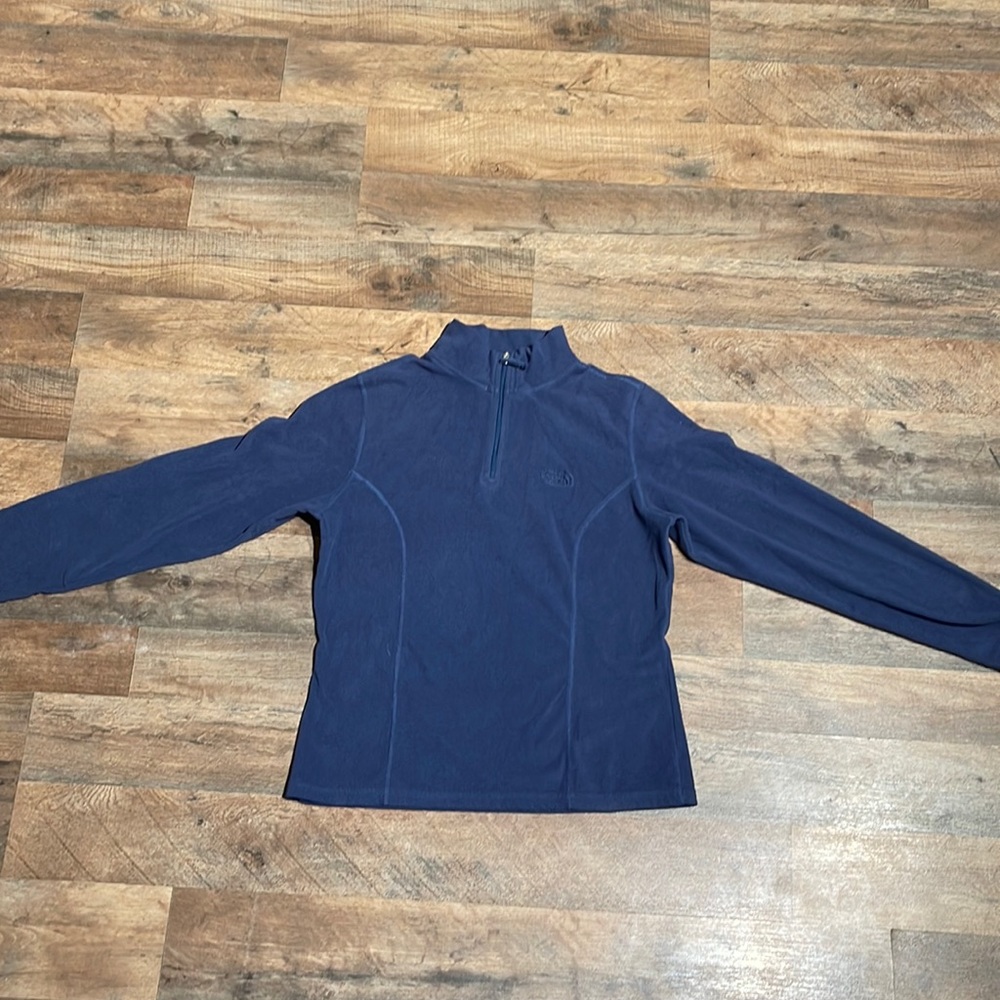 Nice north face sweater